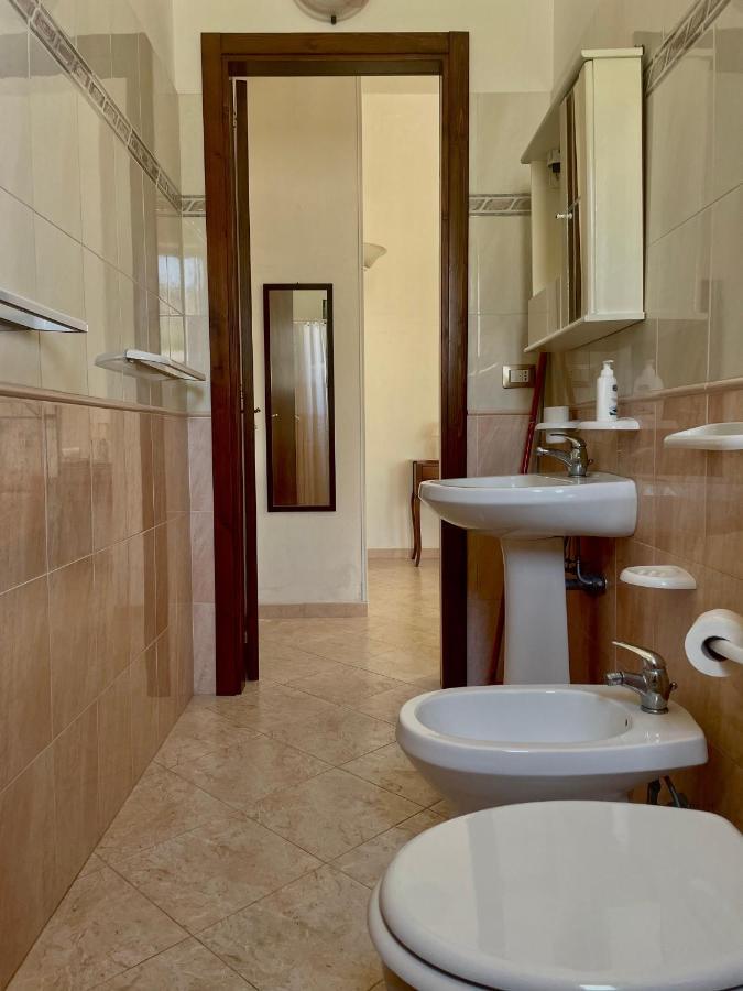 La Rondine Bed And Breakfast Uggiano La Chiesa Extérieur photo